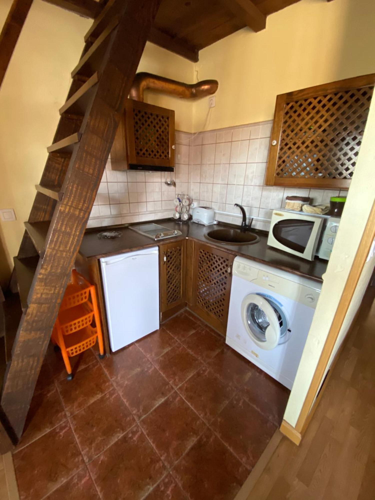Apartamentos Rurales La Antigua Fonda Candelario Exterior foto