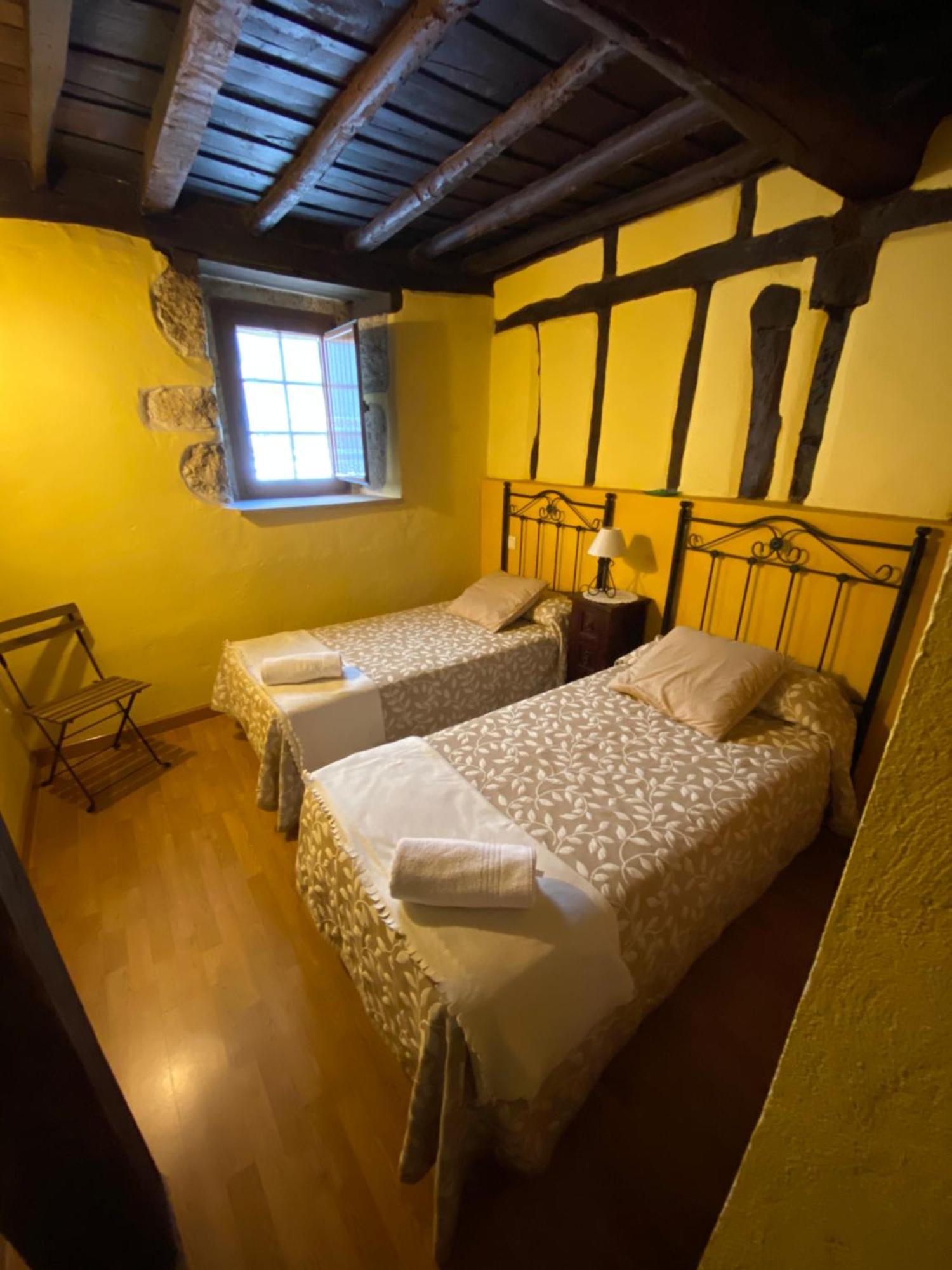 Apartamentos Rurales La Antigua Fonda Candelario Exterior foto